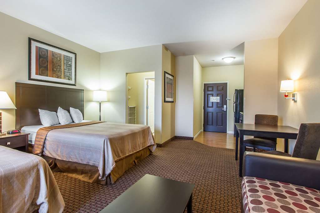 Comfort Suites Clarksville Room photo